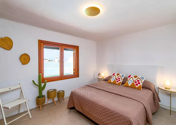 Tina By Villa Puerto del Carmen (Lanzarote)